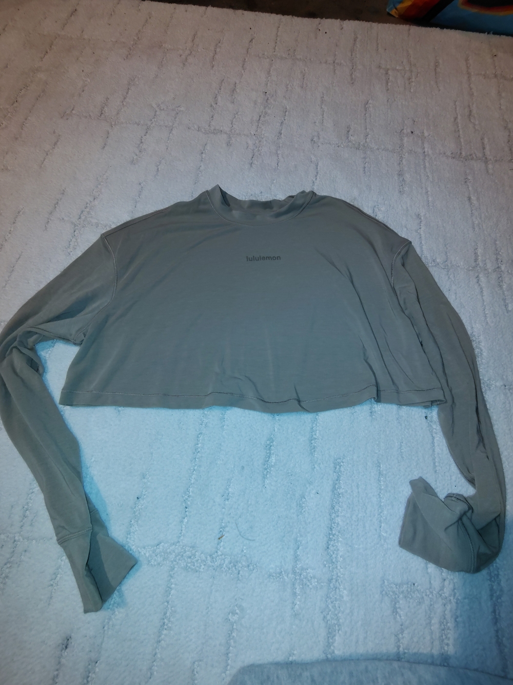 Lululemon Women's Cropped Long Sleeve Top — Sage Green